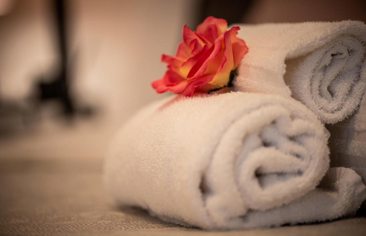 Suitesicily Rooms Palermo Altavilla Milicia Exterior photo