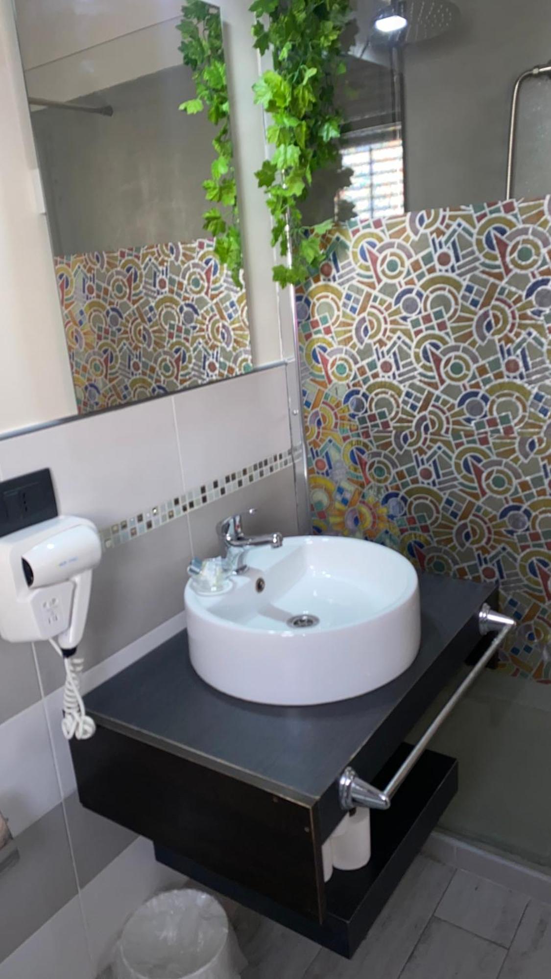 Suitesicily Rooms Palermo Altavilla Milicia Exterior photo